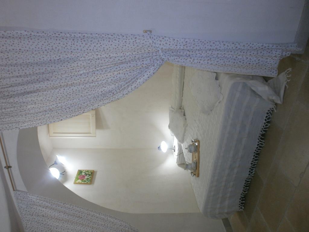 Trullo Villa Giuliana Con Giardino Posizione Panoramica Free Wifi Ostuni Room photo