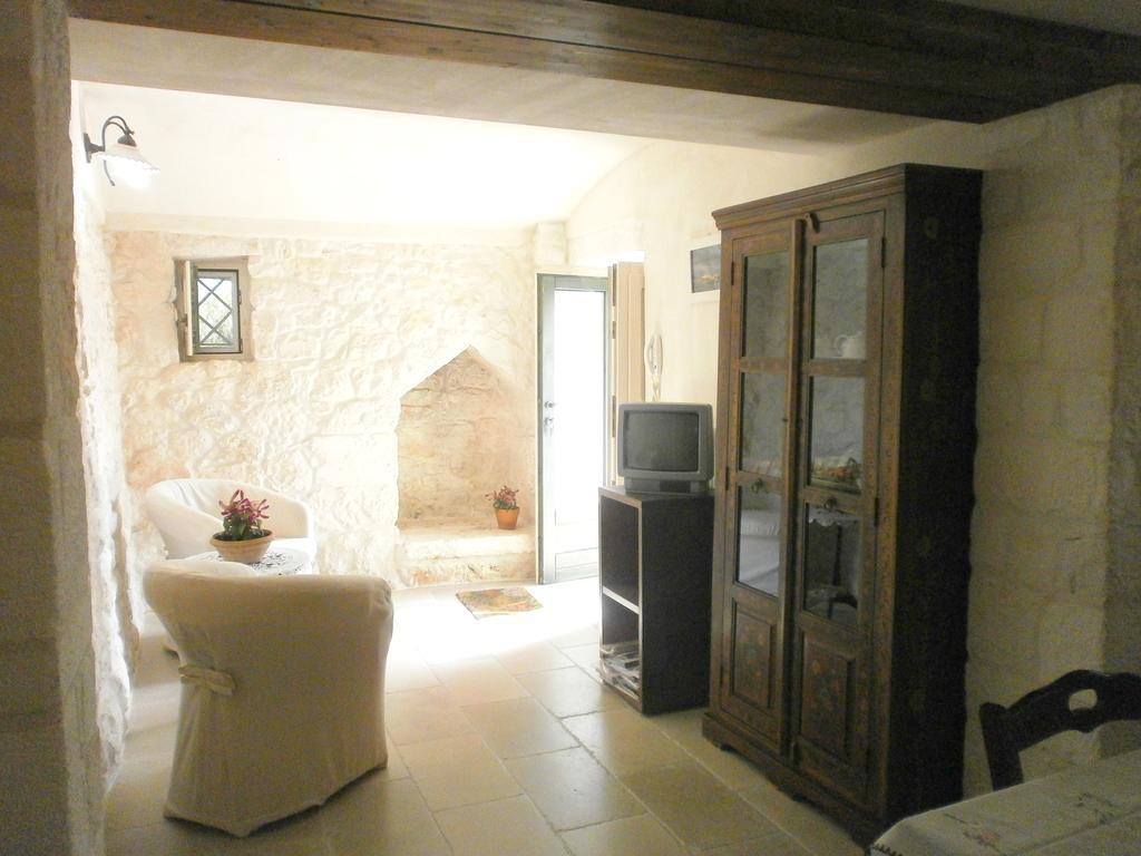 Trullo Villa Giuliana Con Giardino Posizione Panoramica Free Wifi Ostuni Room photo