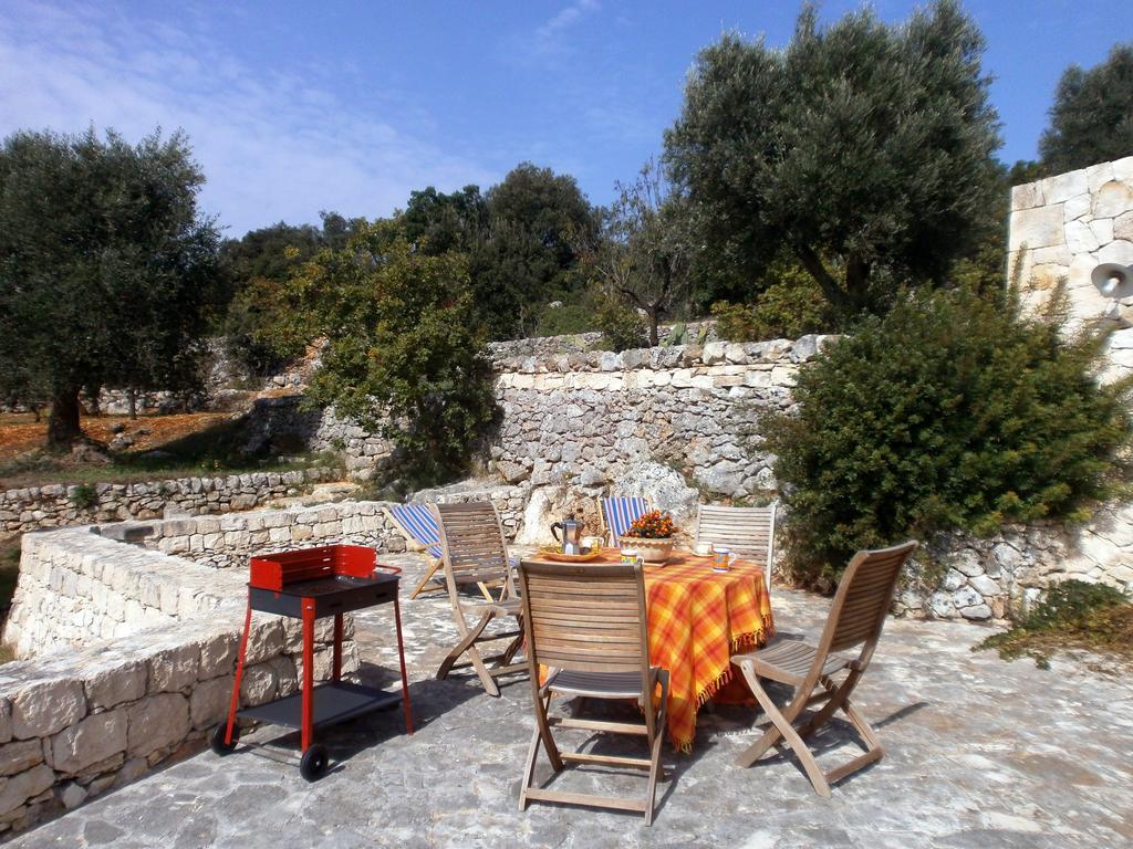 Trullo Villa Giuliana Con Giardino Posizione Panoramica Free Wifi Ostuni Room photo